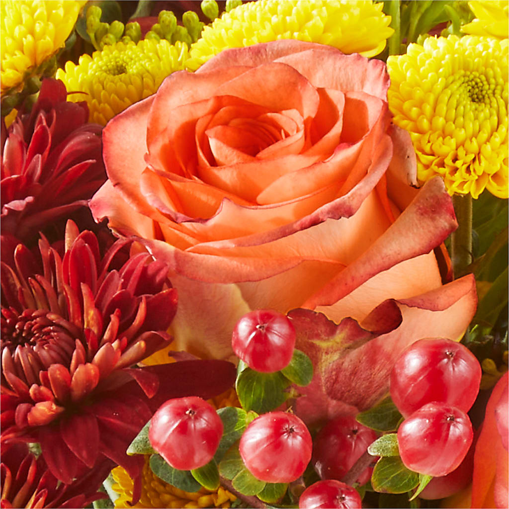 Apple Picking Bouquet – TREASURE HUT FLOWERS GIFTS & GHSES, Delavan WI