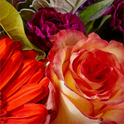 Sangria Bouquet – TREASURE HUT FLOWERS GIFTS & GHSES, Delavan WI