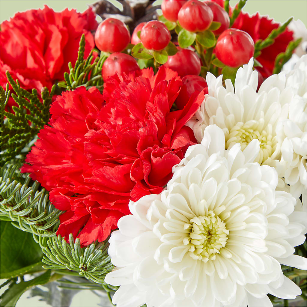 Snow Angel Bouquet – TREASURE HUT FLOWERS GIFTS & GHSES, Delavan WI