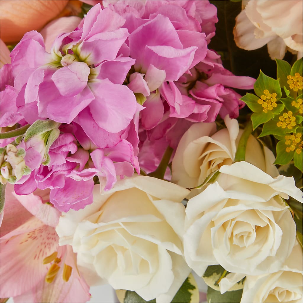 Paradise Bouquet – TREASURE HUT FLOWERS GIFTS & GHSES, Delavan WI