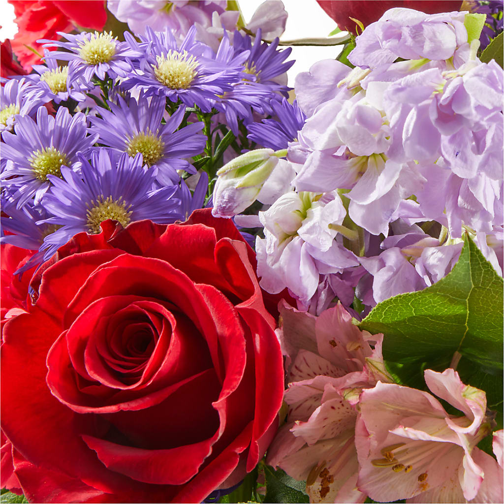 Your Majesty Bouquet – TREASURE HUT FLOWERS GIFTS & GHSES, Delavan WI