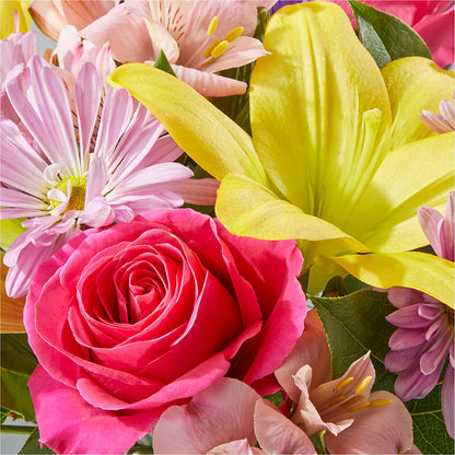 Sprinkles Bouquet – TREASURE HUT FLOWERS GIFTS & GHSES, Delavan WI