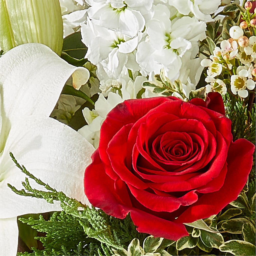 Twinkle Lights Bouquet – TREASURE HUT FLOWERS GIFTS & GHSES, Delavan WI