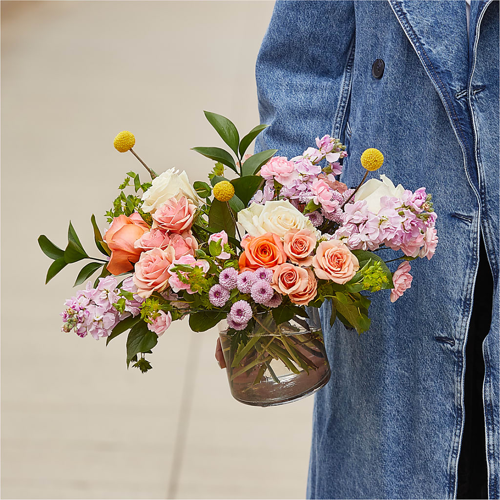 French Market Bouquet – TREASURE HUT FLOWERS GIFTS & GHSES, Delavan WI