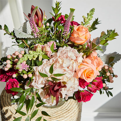 Glitz & Glam Bouquet – TREASURE HUT FLOWERS GIFTS & GHSES, Delavan WI