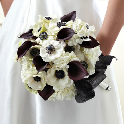To Have and To Hold Bouquet – TREASURE HUT FLOWERS GIFTS & GHSES, Delavan WI